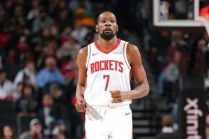 bob半岛体育官方网站-仅7分3助攻，谢泼德出场时间骤减 火箭1号位不换 只有附加赛水准